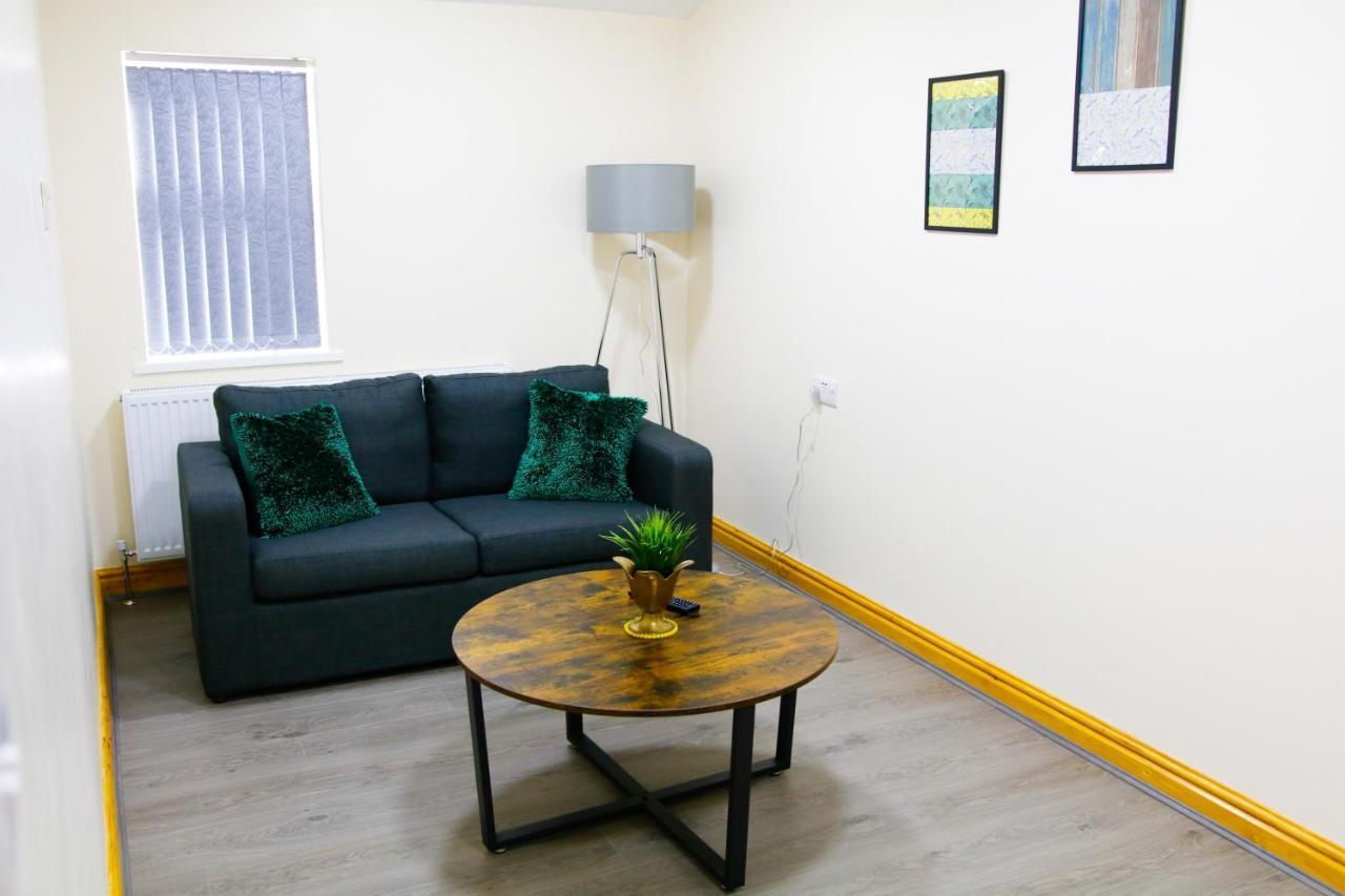 City Road Birmingham Apartments From 360Midlands, En-Suite Екстериор снимка